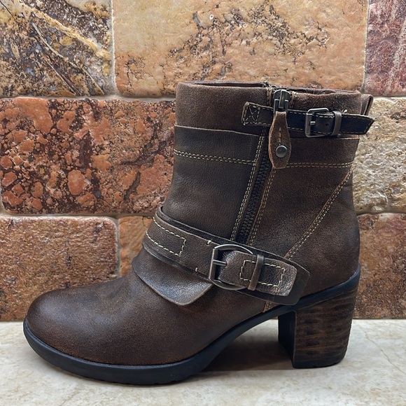 Earth Women’s Boots Shoes Montana Sandstone Zipper Heels Leather Brown Size 9 B - Picture 8 of 16